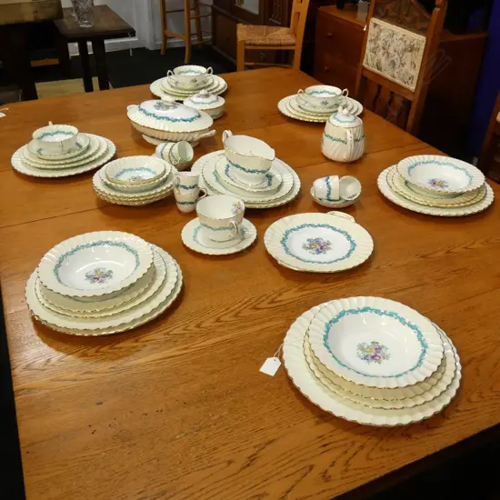 MINTON "ARDMORE" PT DINNER SERVICE 53 PCS ...