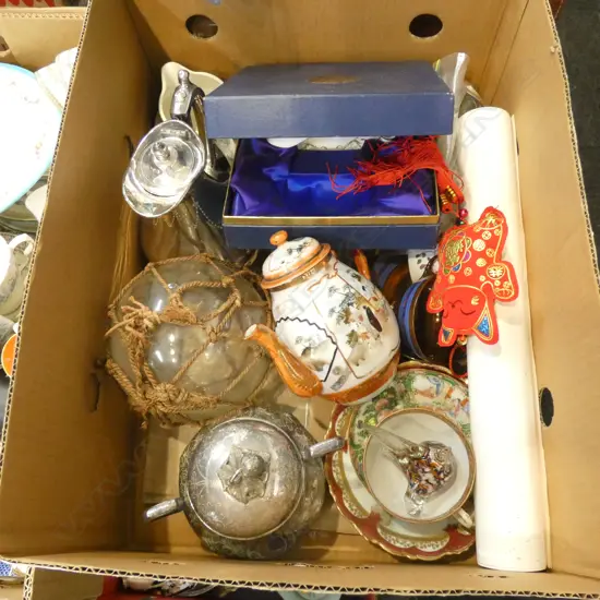 LGE BOX MISC; CHINA / GLASS / SILVER PLATE ETC.