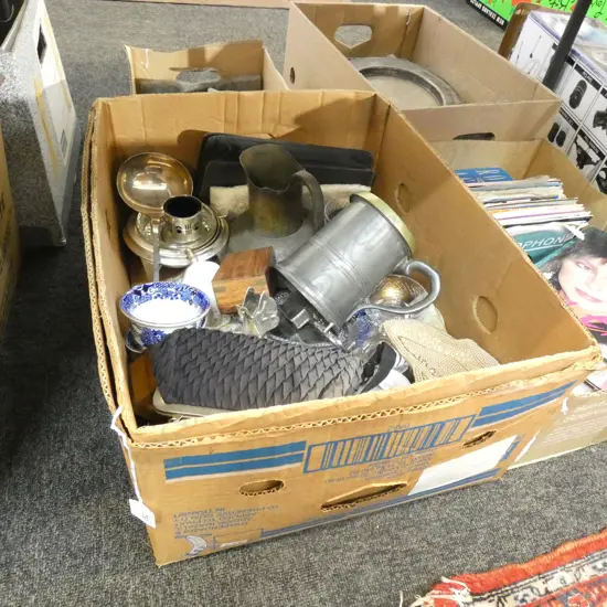 BOX LOT EP, CHINA, EVENING BAGS ETC