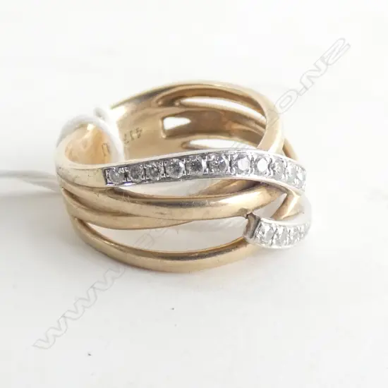 10K GOLD MULTI BAND RING 2 ROWS DIAMONDS 6.1gms