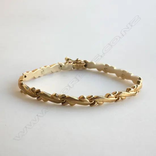 9K GOLD  BRACELET 7GRAMS