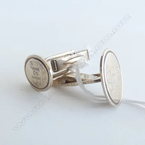 PAIR SILVER GILT CUFF LINKS 8.36gm