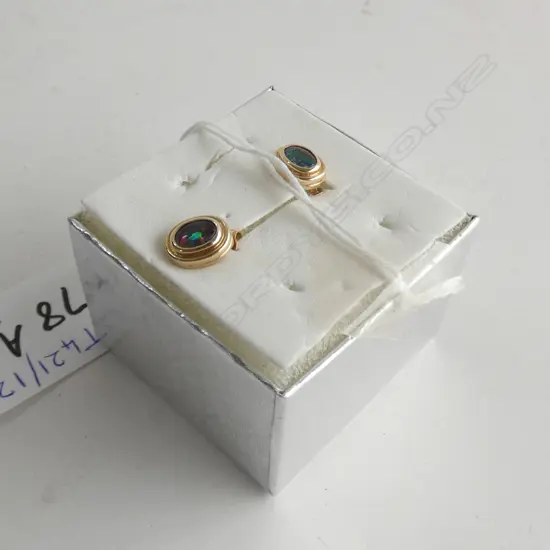 PR 14CT GOLD & OPAL EARRINGS 2.5 GRAMS