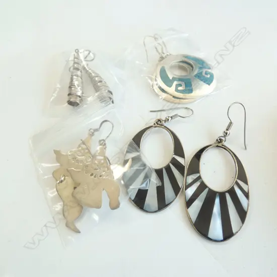 4 SETS OF SILVER EARRINGS