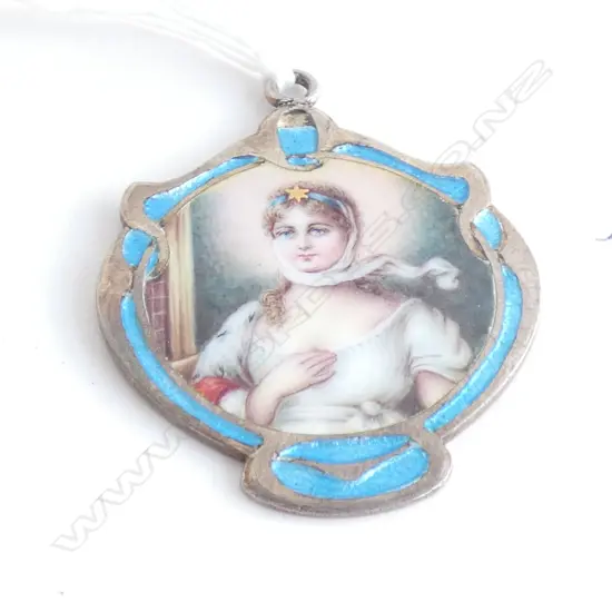 RUSSIAN ENAMEL PENDANT (AF)