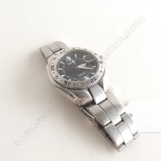 GENT'S SEIKO WRISTWATCH (may need new battery)