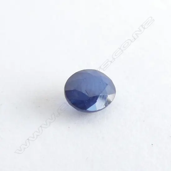 OVAL SAPPHIRE