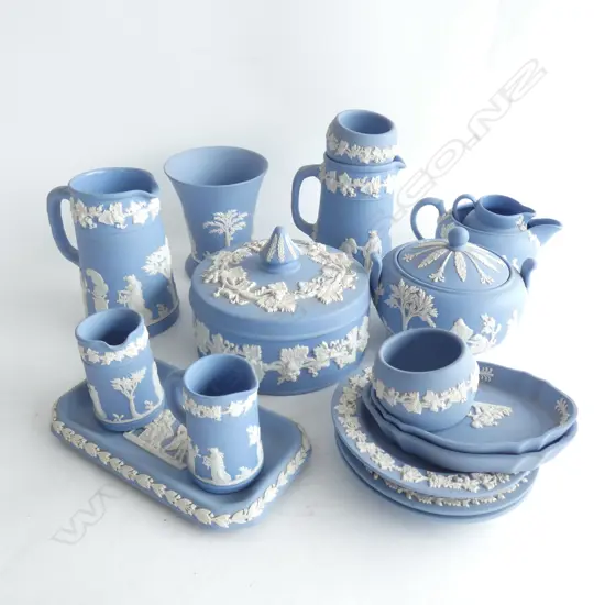 SIXTEEN PIECES ASSORTED BLUE JASPERWARE