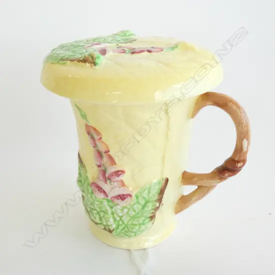 A CARLTONWARE YELLOW FOXGLOVE MUG. H.120mm