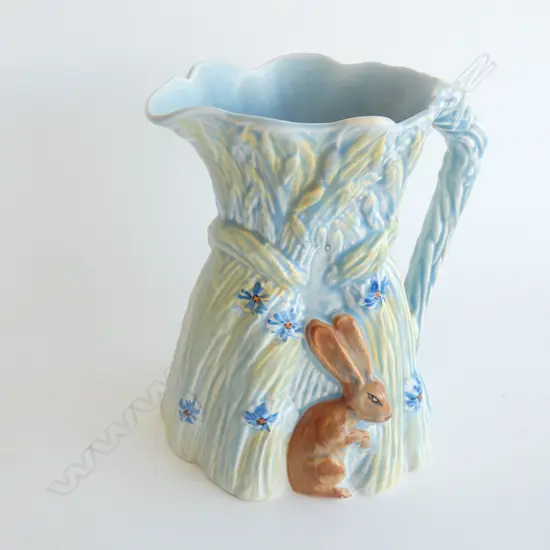 A BURLEIGH WARE JUG, RABBIT AND CORN STOOKS BLUE CORN BROWN RABBIT. H.200mm