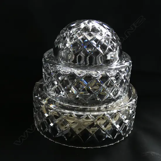 AN ART DECO CRYSTAL TWO PIECE TABLE LAMP, H.200mm