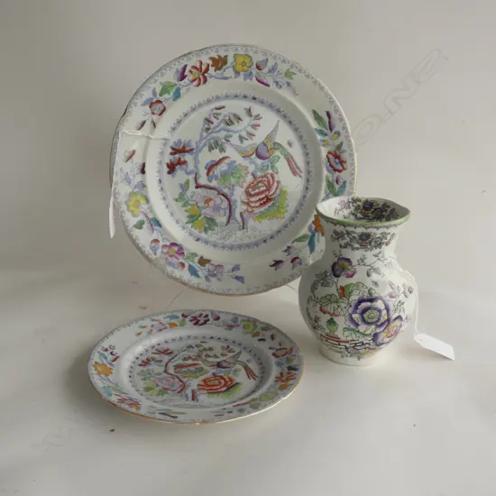 MASONS IRONSTONE 2 ANTIQUE PLATES & FLORAL VASE