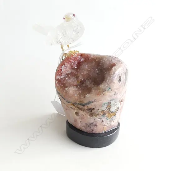 ROCK CRYSTAL CARVED BIRD ON CRYSTAL BASE.H.140mm