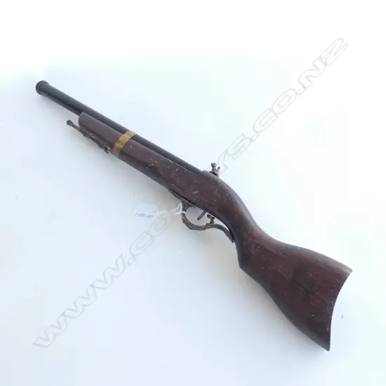 REPRODUCTION DECORATIVE FLINTLOCK PISTOL L.570mm
