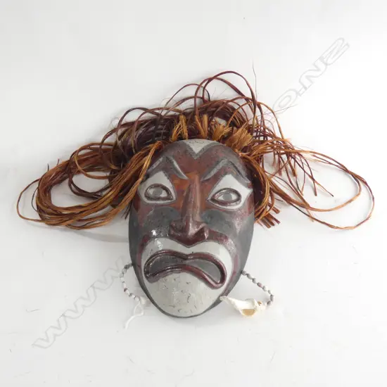 PNG STYLE STUDIO POTTERY MASK BY ANITA THOMPSON '86 H.390mm