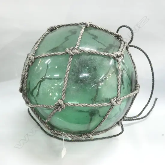 OLD HAND BLOWN GREEN GLASS FISHING FLOAT w. NETTING Dia.370mm