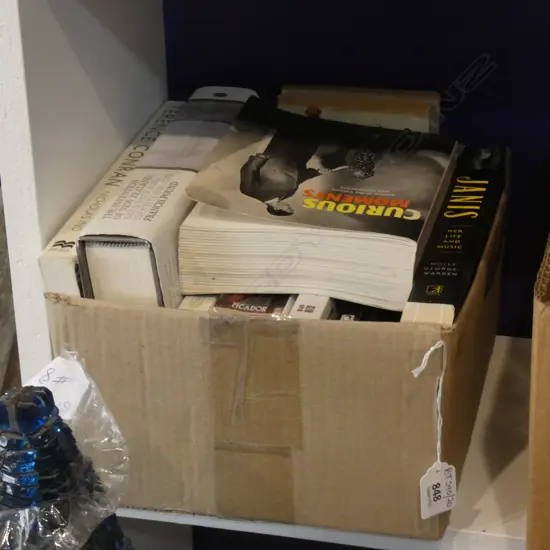 BOX LOT ASST. BOOKS; NOVELS ETC INCL. FRANCIS POUND 'THE INVENTION OF NZ ART & NATIONAL IDENTITY 1930-1970'