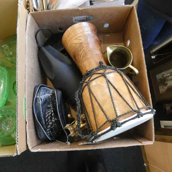 BOX LOT DRUM, DRAGON ETC