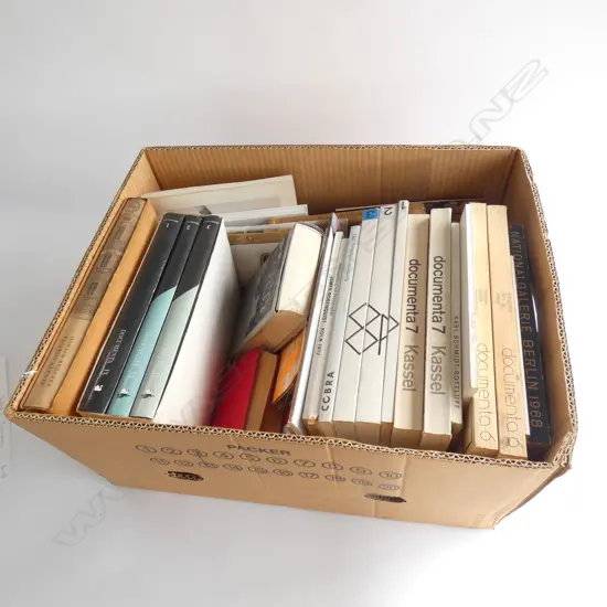 BOX ART BOOKS. 'DOCUMENTA SERIES + EUROPEAN MODERNS