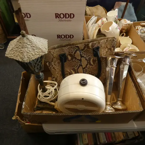 LOT ASST SPEAKER/EPNS/HAND BAG/LIGHT ETC