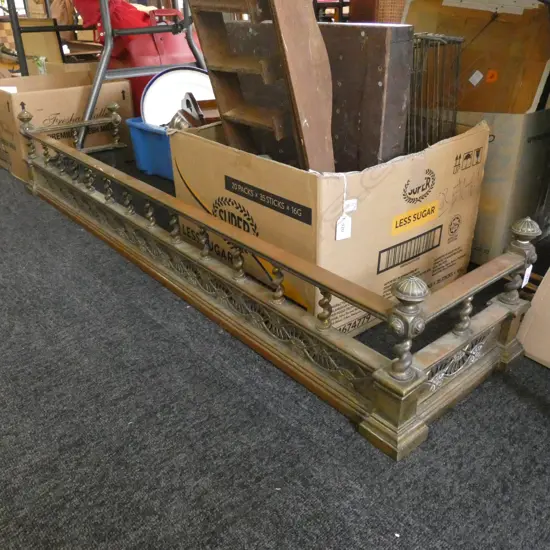 ARTS & CRAFT BRASS FIRE FENDER 1370x320x230mm