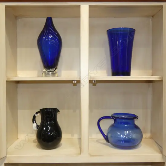 3 PCES BLUE ART GLASS + BLACK GLASS JUG 