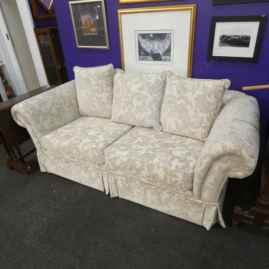 UPHOLSTERED SOFA W.2000mm