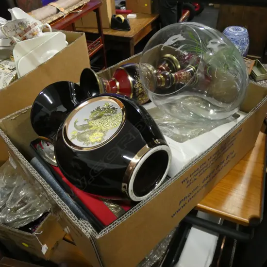 BOX LOT BOXED CUTLERY, VASES ETC
