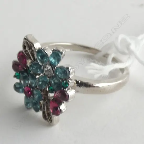 SILVER MULTI COLOURED STONE RING SIZE 8