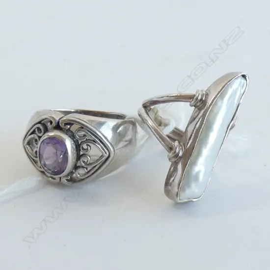 SILVER/AMETHYST RING & SILVER/PEARL RING