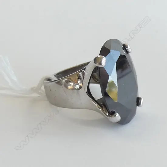 HEMATITE RING 