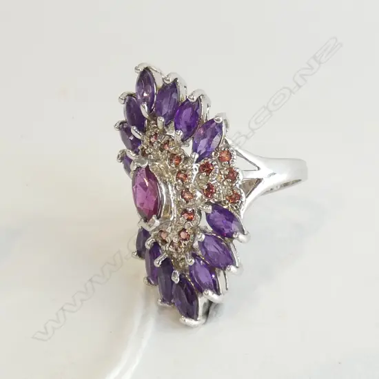 SILVER AND AMETHYST RING