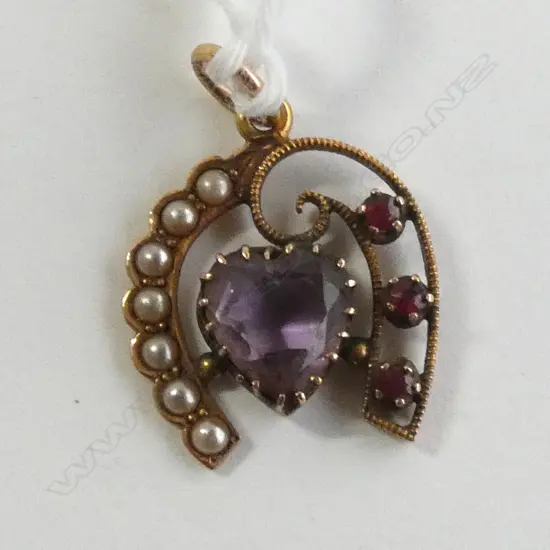 (17996) ANTIQUE 15CT GOLD AMETHYST & GARNET PENDANT