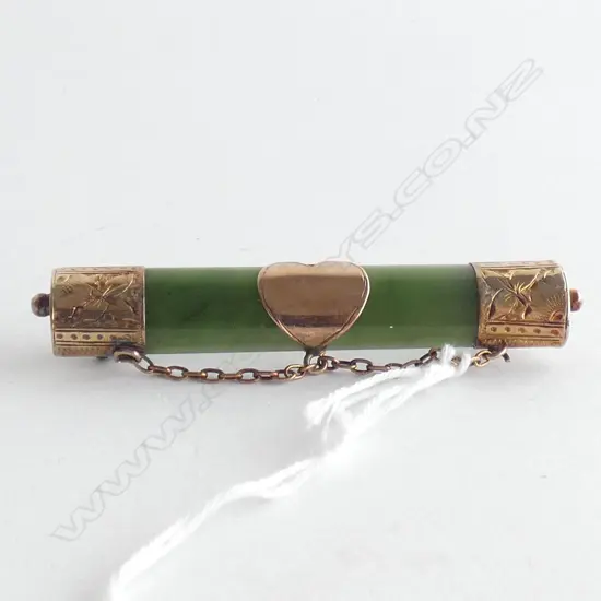 NZ COLONIAL GOLD & NEPHRITE BAR BROOCH CAPS & CHAINS