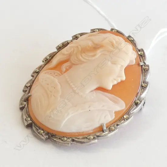 SILVER MARCASITE FRAMED MAIDEN PROFILE CARVED CAMEO BROOCH