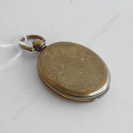 (17934) EDWARDIAN PLATED LOCKET PUSH BUTTON RELEASE