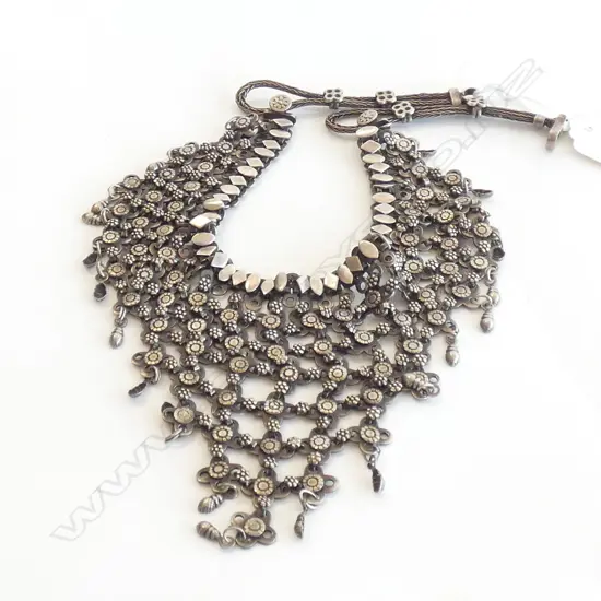 INDIAN SILVER? NECKLACE