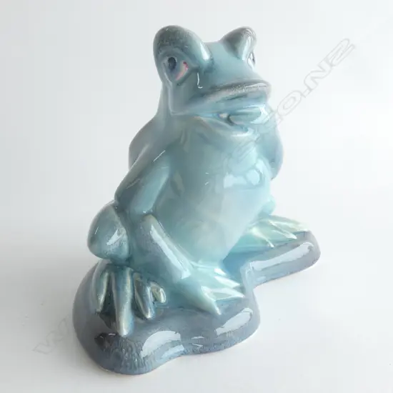 A Beswick frog