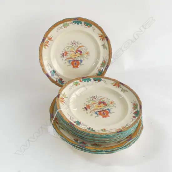 10 MASONS IRONSTONE DINNER PLATES, ORIENTAL PATTERN