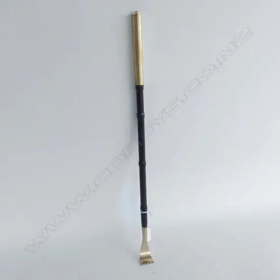 CHINESE ROSEWOOD BACK SCRATCHER L.460mm