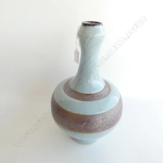 LARGE BLUE CHINESE VASE CRACKLE GLAZE & BANDS H.360mm