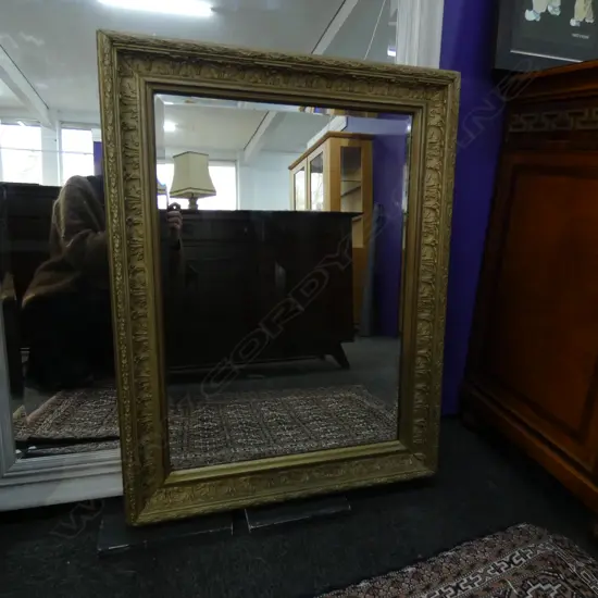 GILT FRAMED BEVELLED GLASS MIRROR 670 x 870MM