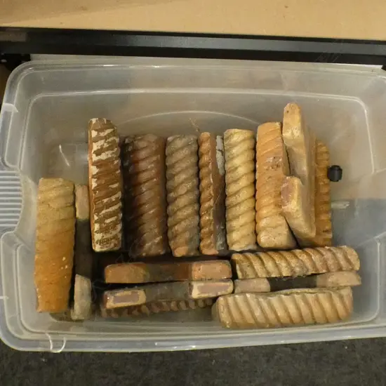 24 SALT GLAZED EDGING TILES 