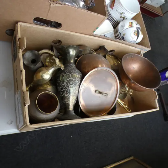 BOX ASST COPPER & BRASS - POTS / VASES ETC..