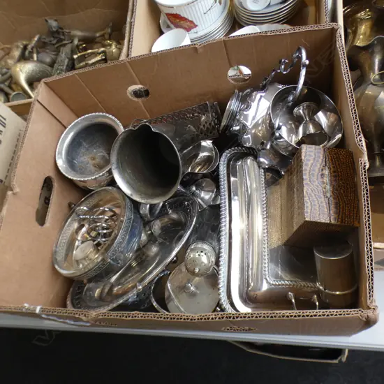 LG BOX LOT ASST SILVER PLATE INCL JUGS / DISHES / TOAST RACK ETC..