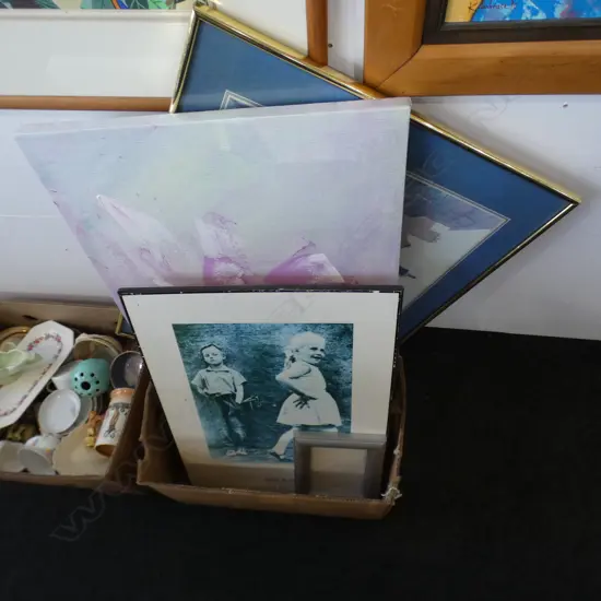 BOX ASST PRINTS / PRINTS ON CANVAS ETC