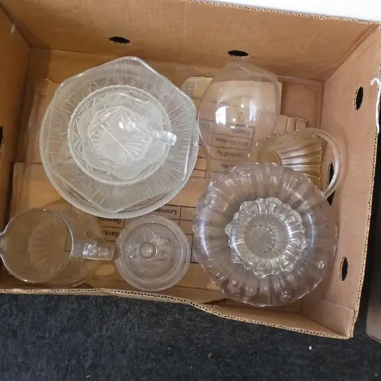 BOX LOT ASST GLASS & CRYSTAL 