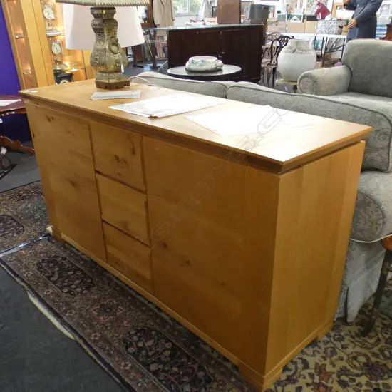 BLONDE OAK SIDEBOARD 1680 x 510 x 900mm