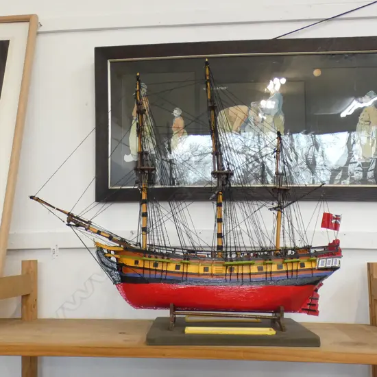 MODEL SHIP 'H.M.S. RESOLUTION' H.600mm