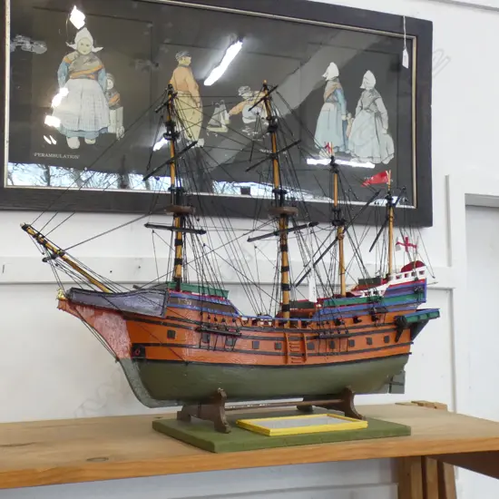 MODEL OF ELIZABETHIAN GALLEON SHIP 'REVENGE' H.530mm